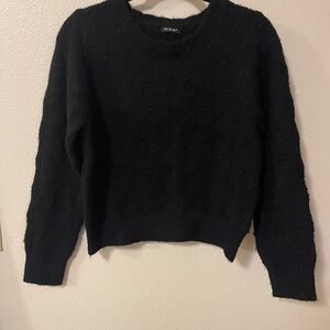 Chic Black Crew Neck Sweater